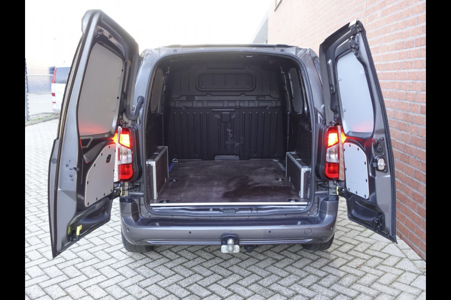 Opel Combo 130pk L1H1 Sport-Edition Automaat Airco Navi PDC 2-zits