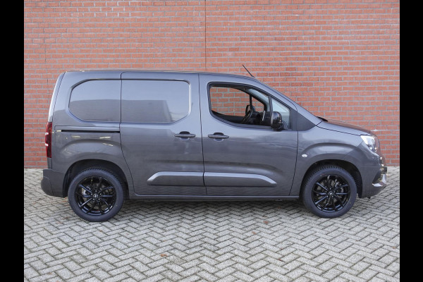 Opel Combo 130pk L1H1 Sport-Edition Automaat Airco Navi PDC 2-zits