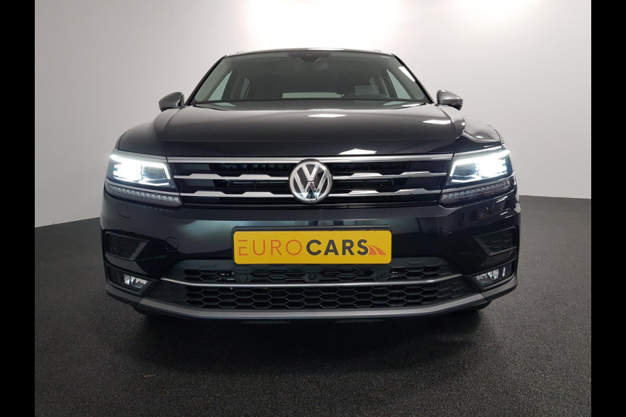 Volkswagen Tiguan Allspace 1.5 TSI 150pk DSG Highline 7p. | Navigatie | Climate Control | Camera 360 | Parkeer Sensoren | Adaptive Cruise Control | Electrisch bedienbare achterklep | Stoelverwarming