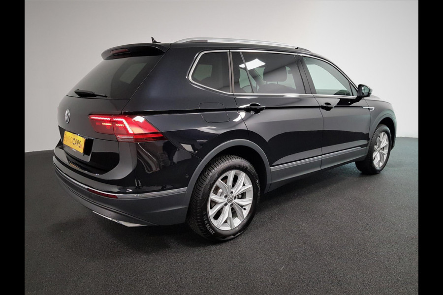 Volkswagen Tiguan Allspace 1.5 TSI 150pk DSG Highline 7p. | Navigatie | Climate Control | Camera 360 | Parkeer Sensoren | Adaptive Cruise Control | Electrisch bedienbare achterklep | Stoelverwarming