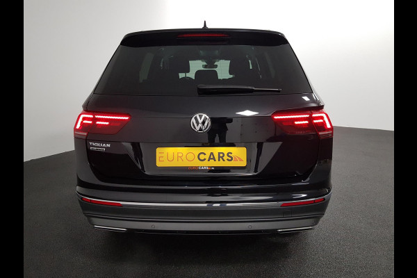 Volkswagen Tiguan Allspace 1.5 TSI 150pk DSG Highline 7p. | Navigatie | Climate Control | Camera 360 | Parkeer Sensoren | Adaptive Cruise Control | Electrisch bedienbare achterklep | Stoelverwarming