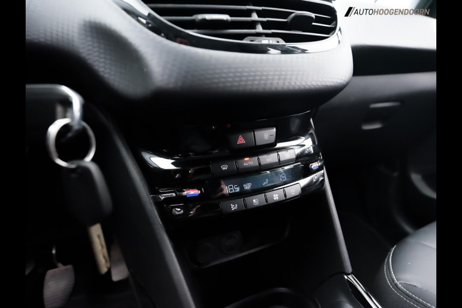 Peugeot 2008 1.2 PureTech Allure (APPLE CARPLAY,LED VERLICHTING,CAMERA,PANORAMA,LM-VELGEN,NIEUWE APK,TOPCONDITIE)