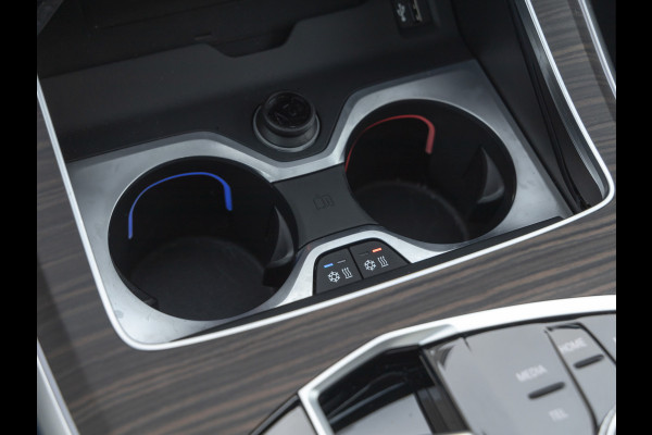 BMW X7 xDrive40i - 7-Zits - Bowers & Wilkins - Executive Drive Pro - Active Steering