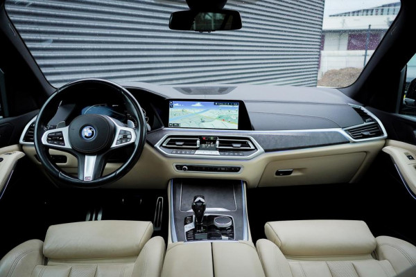 BMW X5 xDrive45e High Executive / Pano / Laser / Luchtvering / Trekhaak