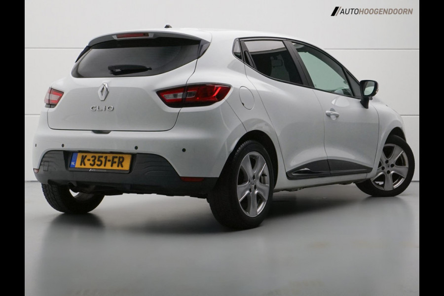 Renault Clio 1.2 TCe Intens (AUTOMAAT,LED VERLICHTING,PREMIUM SOUND,NAVIGATIE,PARKEERSENSOR,COMFORT-STOELEN,LM-VELGEN,TOPCONDITIE)