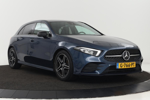 Mercedes-Benz A-Klasse 180 AMG | Stoelverwarming | Carplay | Widescreen | Full LED | Leder/Alcantara | Navigatie | Sportstoelen | Climate control | Park Assist | Cruise control