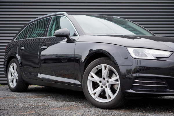 Audi A4 Avant 2.0 TFSI MHEV Design Pro Line Plus / Trekhaak / Navi / Stoelverwarming / Virtual Dash