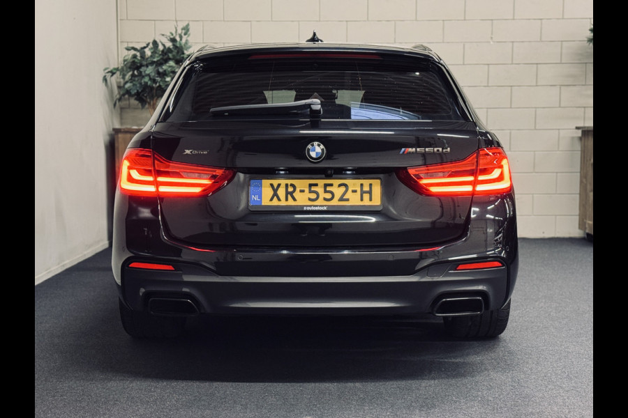 BMW 5 Serie Touring M550d xDrive | Org.NL | 1e eig. | BTW | 4-wielbest. | Panorama