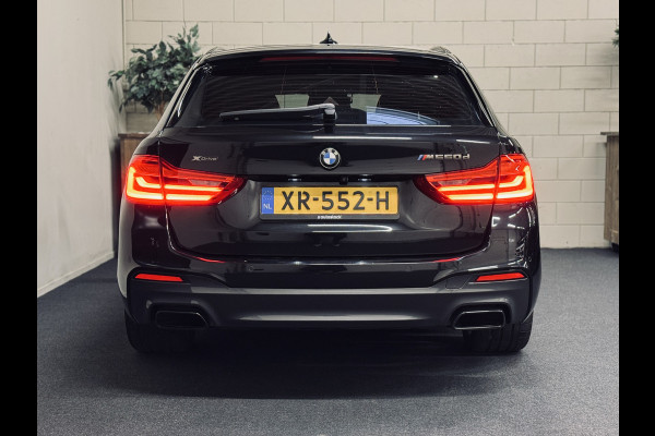 BMW 5 Serie Touring M550d xDrive | Org.NL | 1e eig. | BTW | 4-wielbest. | Panorama