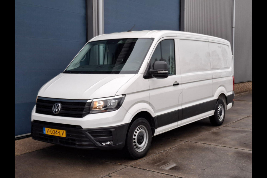 Volkswagen Crafter 35 2.0 TDI L3H2 DC Comfortline AIRCO / NAVI / L2H1 / N.A.P / TREKHAAK / CAMERA /