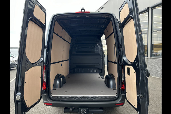 Mercedes-Benz Sprinter 319 CDI L2 H2 PRO / 3500KG Trekhaak / LED / MBUX / Camera / Carplay navigatie / Cruise control / Airco