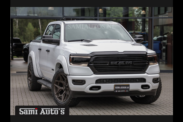 Dodge Ram 1500 ALL-IN PRIJS | HULK PACK | 5.7 V8 HEMI 4x4 | LARAMIE NIGHT EDITION | PRIJS MET LPG EN GARANTIE EN DIKKE WIELEN EN WIDEBODY | DUBBELE CABINE | 5 PERSOONS | VOORRAAD NR 2015 - 4725 | DIRECT BESCHIKBAAR |