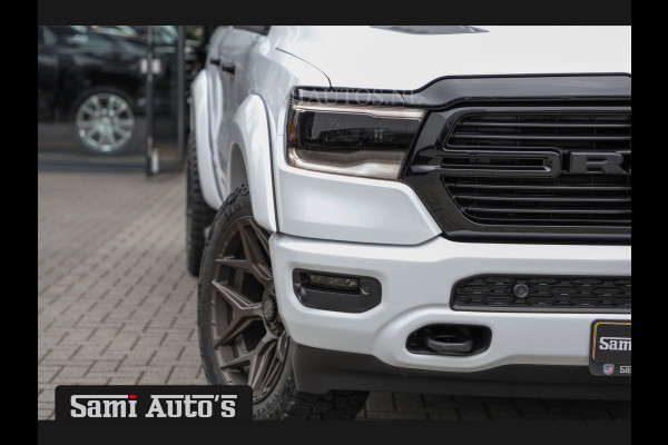 Dodge Ram 1500 ALL-IN PRIJS | HULK PACK | 5.7 V8 HEMI 4x4 | LARAMIE NIGHT EDITION | PRIJS MET LPG EN GARANTIE EN DIKKE WIELEN EN WIDEBODY | DUBBELE CABINE | 5 PERSOONS | VOORRAAD NR 2015 - 4725 | DIRECT BESCHIKBAAR |