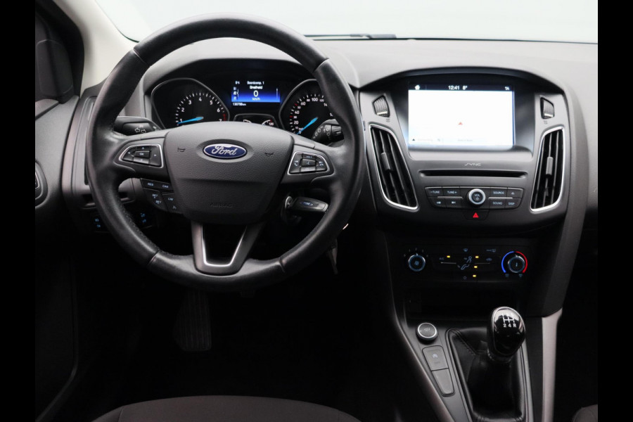 Ford Focus 1.0 Lease Edition Trekhaak Navigatie Cruise/control