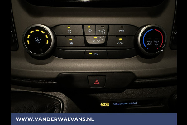 Ford Transit Custom 2.0 TDCI 131pk L2H1 Euro6 Airco | Navigatie | LED | Cruisecontrol | Trekhaak Android Auto, Verwarmde voorruit, Parkeersensoren, Bijrijdersbank