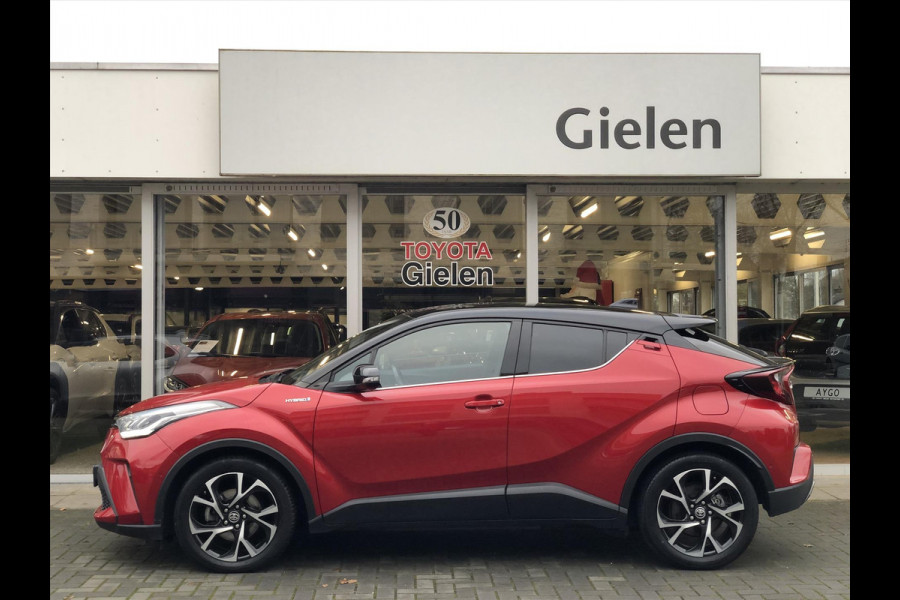 Toyota C-HR 2.0 Hybrid 184pk Style Bi-Tone | Dodehoekherkenning, Stoel + Stuurverwarming, Keyless, CarPlay, Parkeersensoren