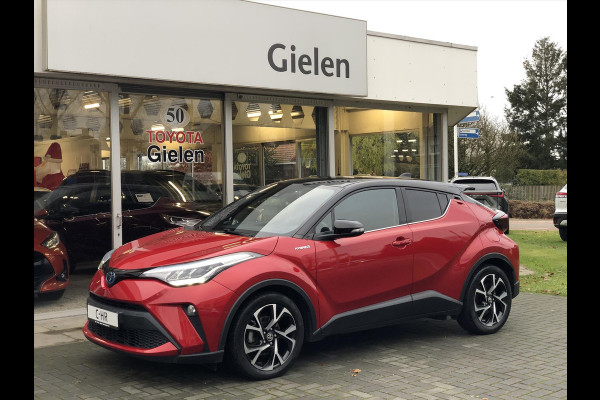 Toyota C-HR 2.0 Hybrid 184pk Style Bi-Tone | Dodehoekherkenning, Stoel + Stuurverwarming, Keyless, CarPlay, Parkeersensoren