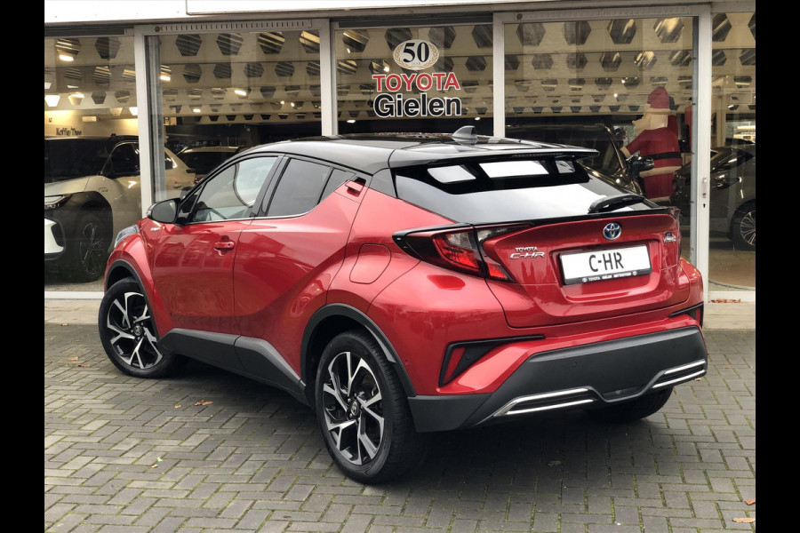 Toyota C-HR 2.0 Hybrid 184pk Style Bi-Tone | Dodehoekherkenning, Stoel + Stuurverwarming, Keyless, CarPlay, Parkeersensoren