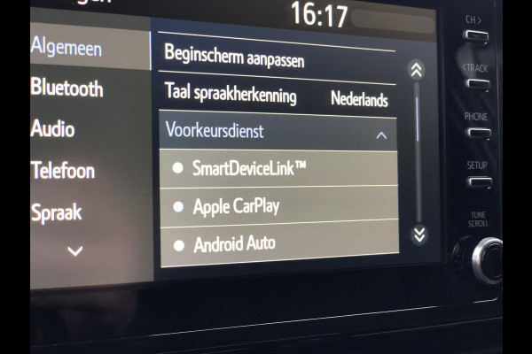 Toyota C-HR 2.0 Hybrid 184pk Style Bi-Tone | Dodehoekherkenning, Stoel + Stuurverwarming, Keyless, CarPlay, Parkeersensoren