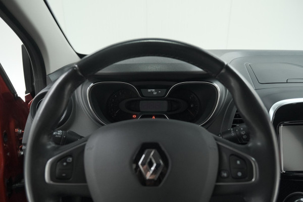 Renault Captur TCe 90 Intens | Camera | Dodehoekdetectie | Navigatie | Parkeersensoren