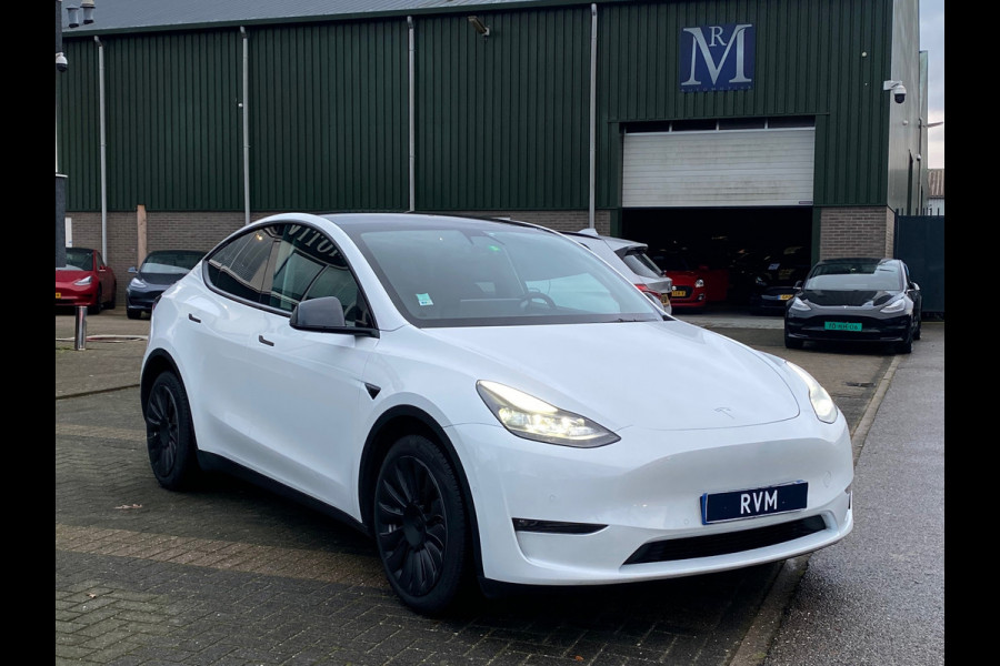 Tesla Model Y Long Range AWD 75 kWh VAN 38.900 VOOR 35.877 EINDEJAARSVOORDEEL 3.023,- | AUTOPILOT | LEDER | PANO | ELEK. KOFFER