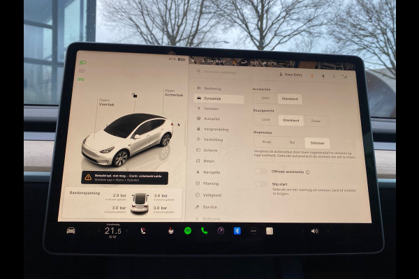 Tesla Model Y Long Range AWD 75 kWh VAN 38.900 VOOR 35.877 EINDEJAARSVOORDEEL 3.023,- | AUTOPILOT | LEDER | PANO | ELEK. KOFFER