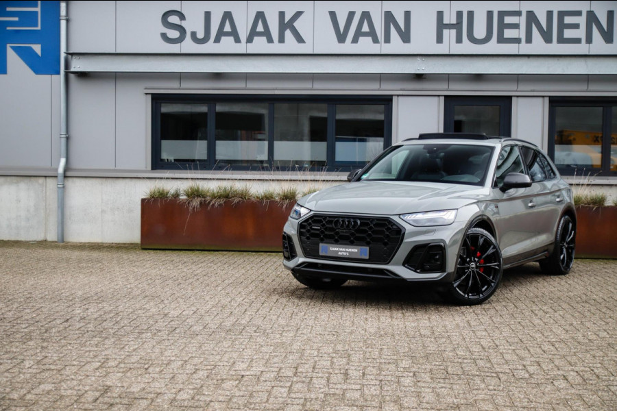 Audi Q5 55 TFSI e Quattro Competition S Edition S-Line 367pk Automaat|Luchtvering|Panoramadak|Virtual Cockpit|OLED Matrix|Trekhaak