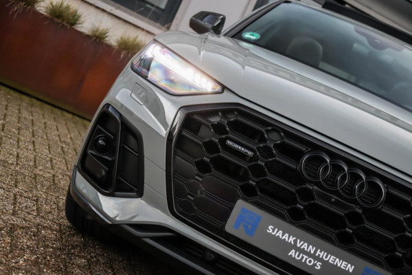 Audi Q5 55 TFSI e Quattro Competition S Edition S-Line 367pk Automaat|Luchtvering|Panoramadak|Virtual Cockpit|OLED Matrix|Trekhaak