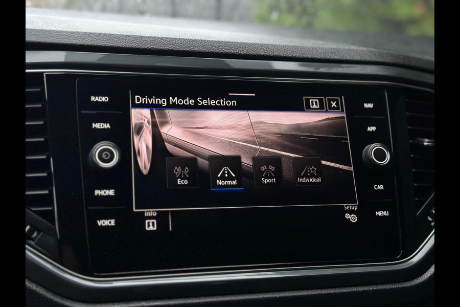 Volkswagen T-Roc 1.5 TSI Sport CarPlay Camera DAB+