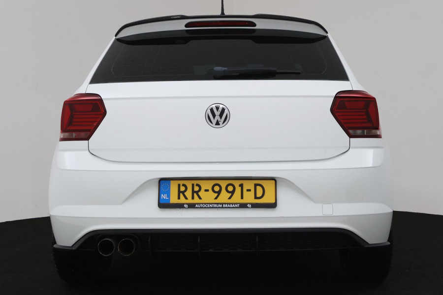 Volkswagen Polo 1.0 TSI Comfortline Business (NAVIGATIE, CARPLAY, CLIMA, PARKEERSENSOREN, STUURBEDIENING, LM VELGEN)