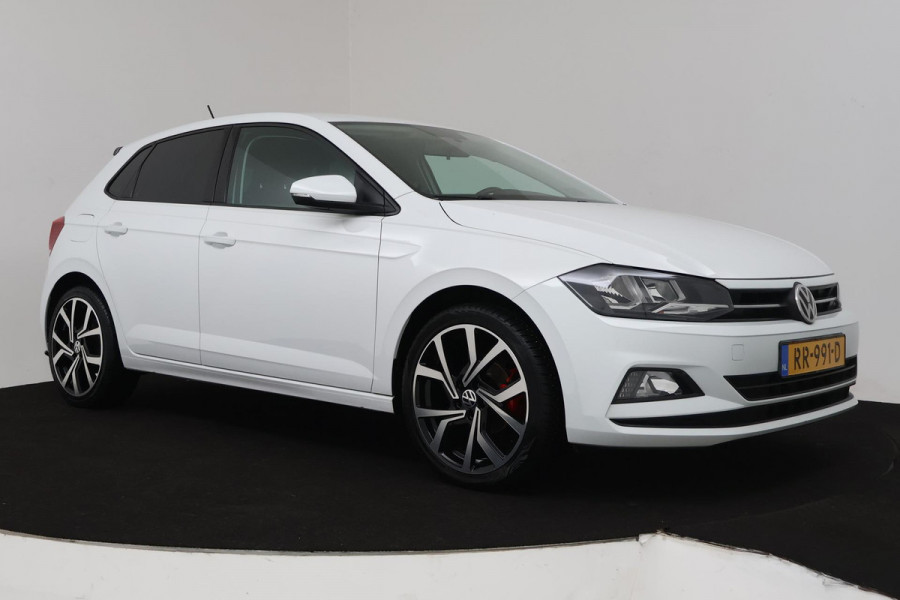 Volkswagen Polo 1.0 TSI Comfortline Business (NAVIGATIE, CARPLAY, CLIMA, PARKEERSENSOREN, STUURBEDIENING, LM VELGEN)