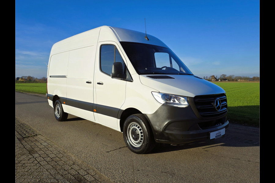 Mercedes-Benz Sprinter 315 CDI L2 H2 RWD - AUTOMAAT - Euro 6 - 150 Pk - MBUX - ParkeerCamera