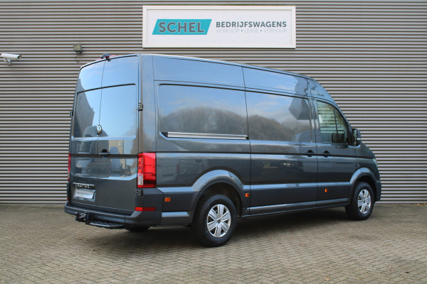 Volkswagen Crafter 35 2.0 TDI L3H3 177pk - Facelift - 2x Schuifdeur - Navigatie - LED - Geveerde stoel - Virtual cockpit - Camera - Trekhaak - Stoe