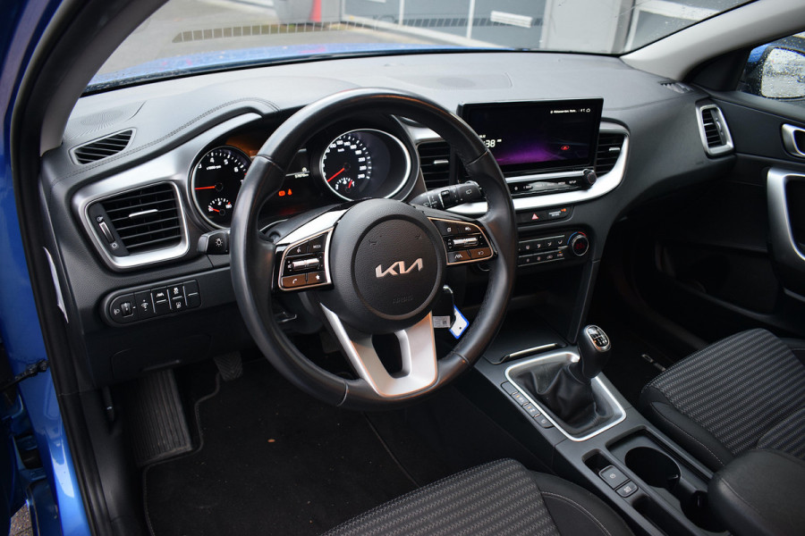 Kia Ceed Sportswagon 1.0 T-GDi DynamicLine | Apple CarPlay | Camera | Sportstoelen | Lane Ass.