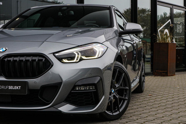 BMW 2 Serie Gran Coupé 218i M-Sport - LED - CAMERA - SPECIALE KLEUR