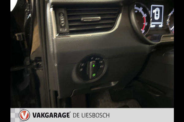 Škoda Octavia 1.0 TSI Greentech Ambition Business,navi,apple carplay,media,boeken