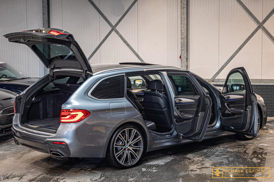 BMW 5 Serie Touring 540i xDrive High Executive|Pano|Cam|H&K