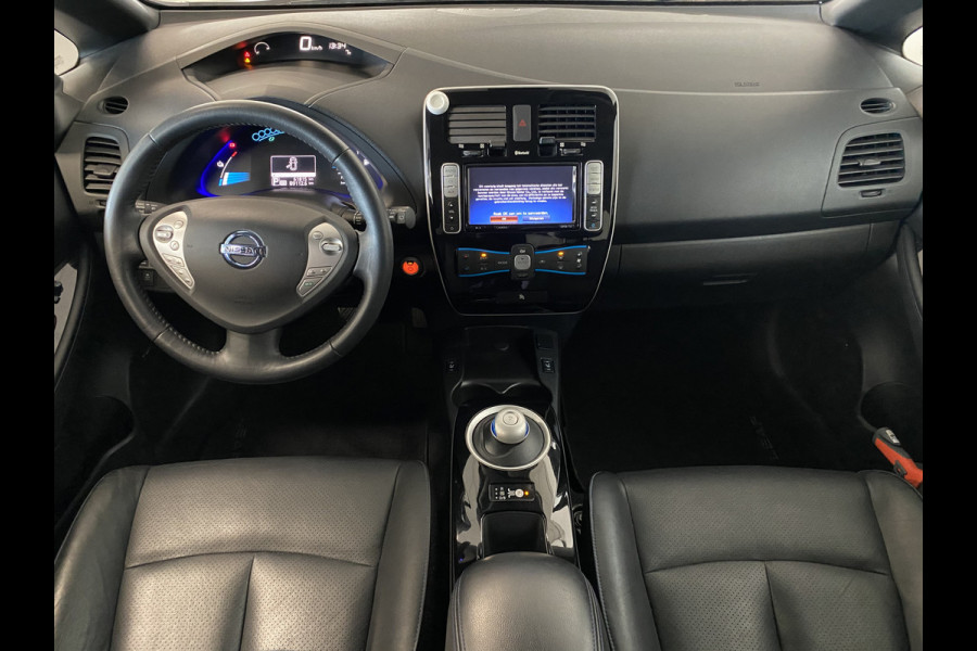 Nissan Leaf Tekna 24 kWh | leder | navi | stoelverwarming |