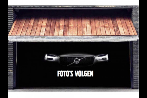 Volvo XC60 2.0 T5 FWD R-Design | Pano dak | Stuurverwarming | Dealer onderhouden |