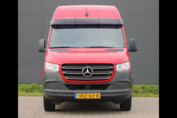 Mercedes-Benz Sprinter 317 1.9 CDI L2H2 DubbelCabine Automaat Navi Leder 170PK