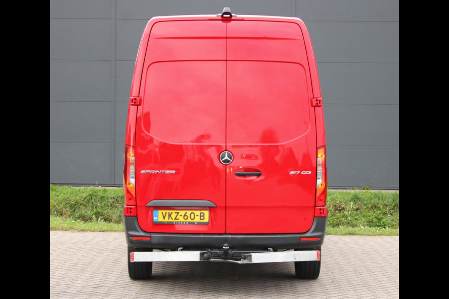 Mercedes-Benz Sprinter 317 1.9 CDI L2H2 DubbelCabine Automaat Navi Leder 170PK