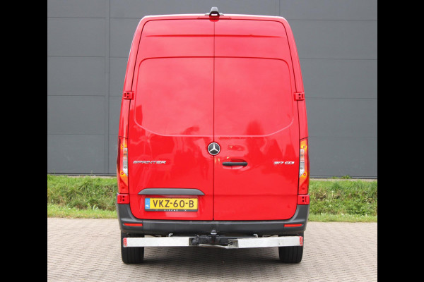 Mercedes-Benz Sprinter 317 1.9 CDI L2H2 DubbelCabine Automaat Navi Leder 170PK
