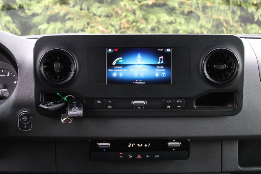 Mercedes-Benz Sprinter 317 1.9 CDI L2H2 DubbelCabine Automaat Navi Leder 170PK