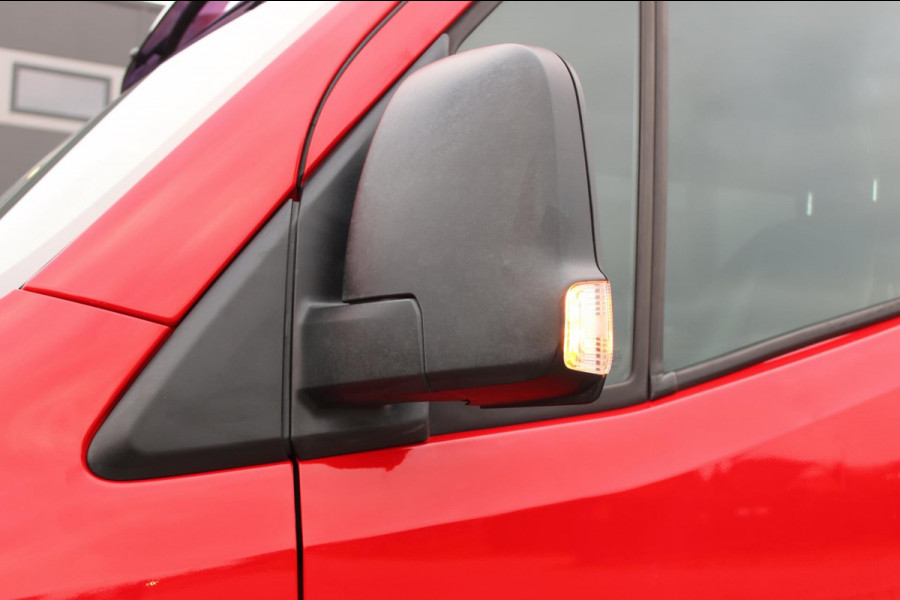 Mercedes-Benz Sprinter 317 1.9 CDI L2H2 DubbelCabine Automaat Navi Leder 170PK
