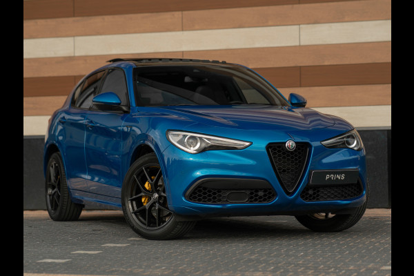 Alfa Romeo Stelvio 2.0T 280pk AWD Veloce | MY21 | Pano-dak | Adapt. cruise | Carplay | 20 inch | Blu Misano | Camera