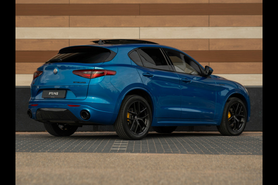 Alfa Romeo Stelvio 2.0T 280pk AWD Veloce | MY21 | Pano-dak | Adapt. cruise | Carplay | 20 inch | Blu Misano | Camera