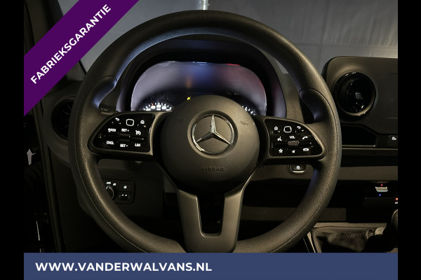 Mercedes-Benz Sprinter 317 CDI 170pk L3H2 Fabrieksgarantie Euro6 Airco | Camera | Apple Carplay | Android Auto | Cruisecontrol Parkeersensoren, Stoelverwarming, Bijrijdersbank, MBUX