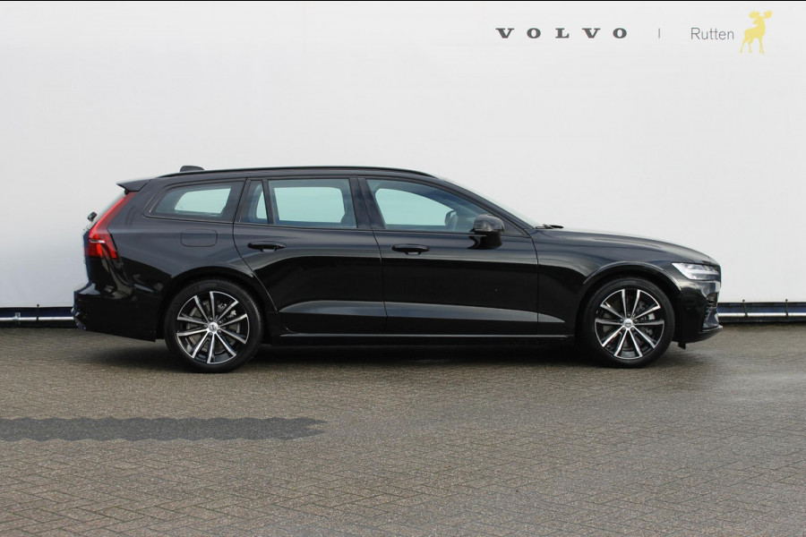 Volvo V60 T6 350PK Automaat Recharge AWD Plus Dark / Adaptieve cruise control / BLIS / Panoramadak / Apple carplay / Elektrische stoelen met geheugen / Parkeersensoren met 360 camera / Trekhaak / Elektrische achterklep