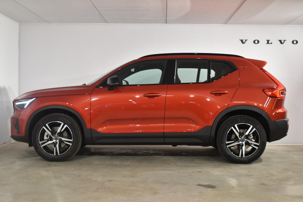 Volvo XC40 B4 211PK Automaat Plus Dark /Adaptieve cruis control / Harman kardon / Elektrische stoelen / DAB+ / Volvo On-Call / Trekhaak /