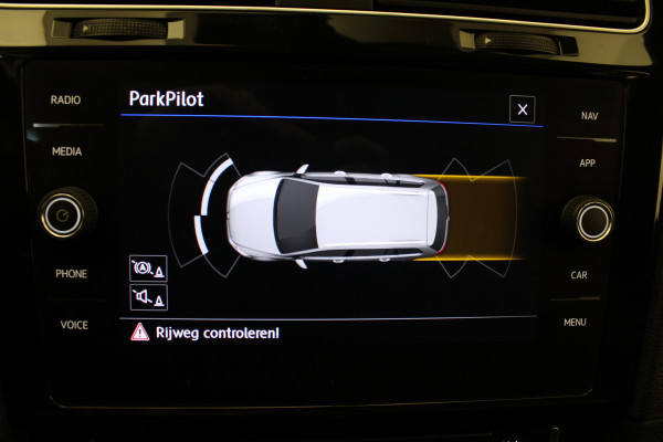 Volkswagen GOLF Variant 1.6 TDI Highline |Navi|ACC|PDC|